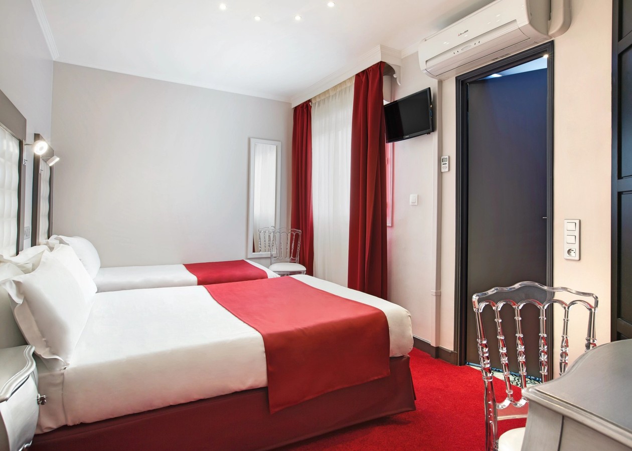 Grand Hôtel Amelot,